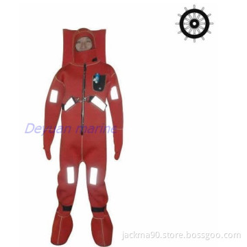 Immersion suit